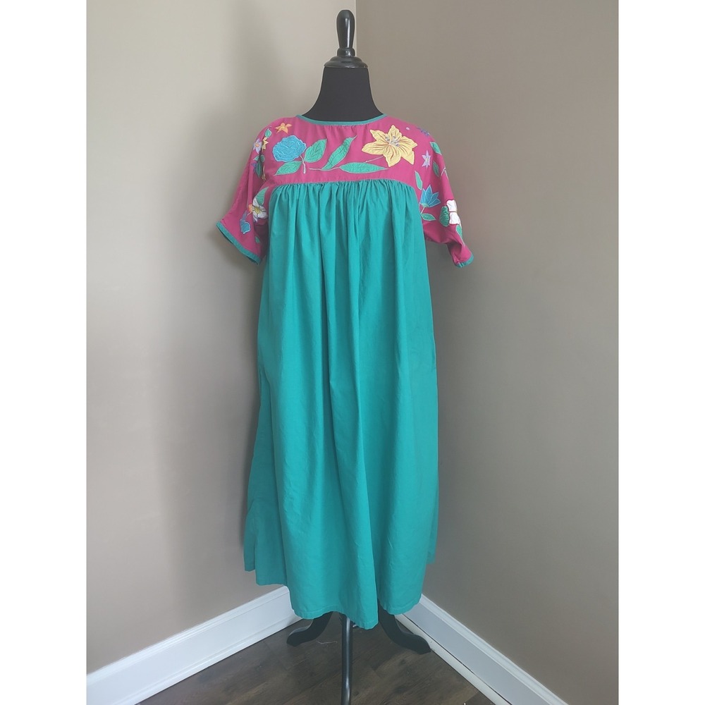 Beth Michaels Loungewear Vintage Green dress size Large
